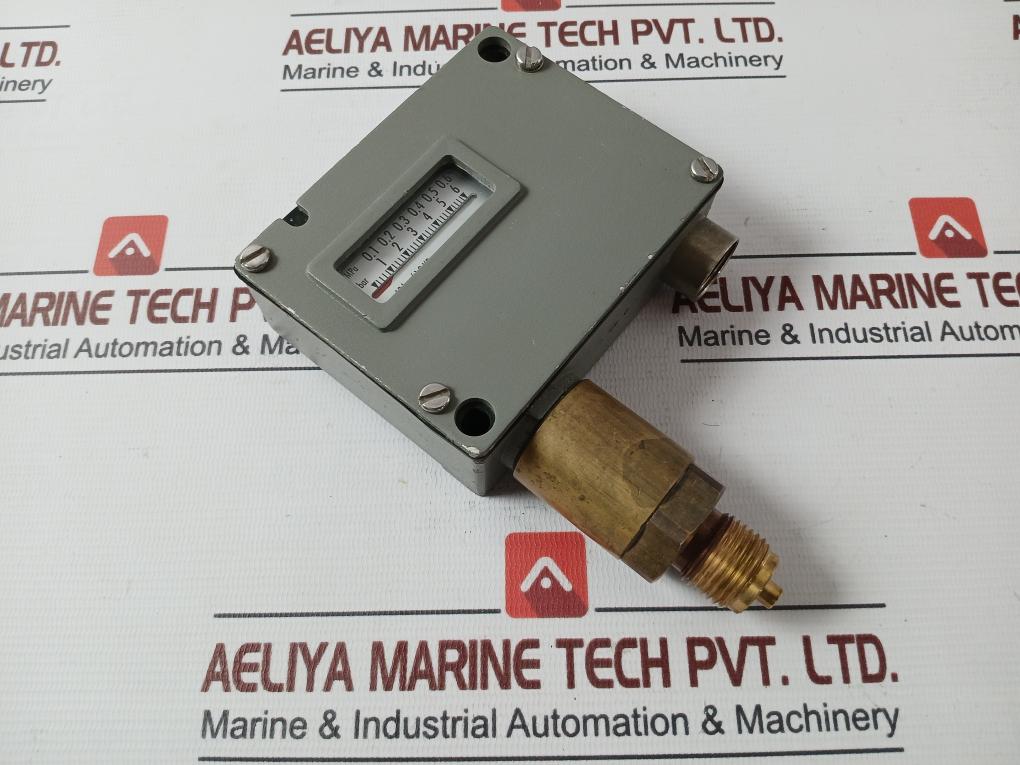 Trafag 900.2377.904 Pressure Switch Ip65 250Vac 10(3)A 24Vdc 2A 12Bar/1,2 Mpa