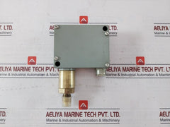 Trafag 904.2377.924 Pressure Switch 5Bar 0.5Mpa 250Vac 30Vdc