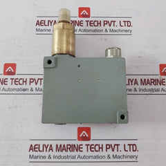 Trafag 904.2377.924 Pressure Switch 5Bar 0.5Mpa 250Vac 30Vdc