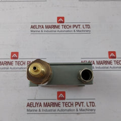 Trafag 904.2377.924 Pressure Switch 5Bar 0.5Mpa 250Vac 30Vdc