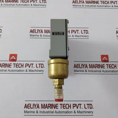 Trafag 941.2373.922 Electromechanical Pressure Switch 0.2...1.6 Bar