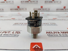 Trafag Epn6.0A High Resistance Marine Pressure Transmitter 8298.77.2517 12 Bar