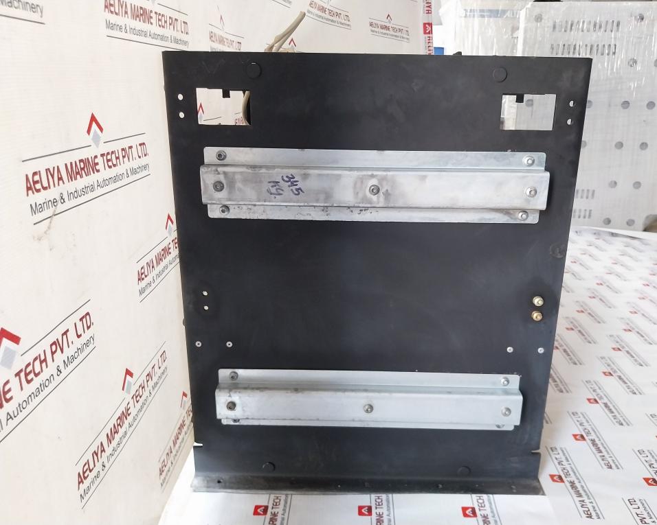 Tramag DDR.F-K4-LK9 118570 VA Transformer 3X 500-690VAC 50/60HZ 600VAC IP00