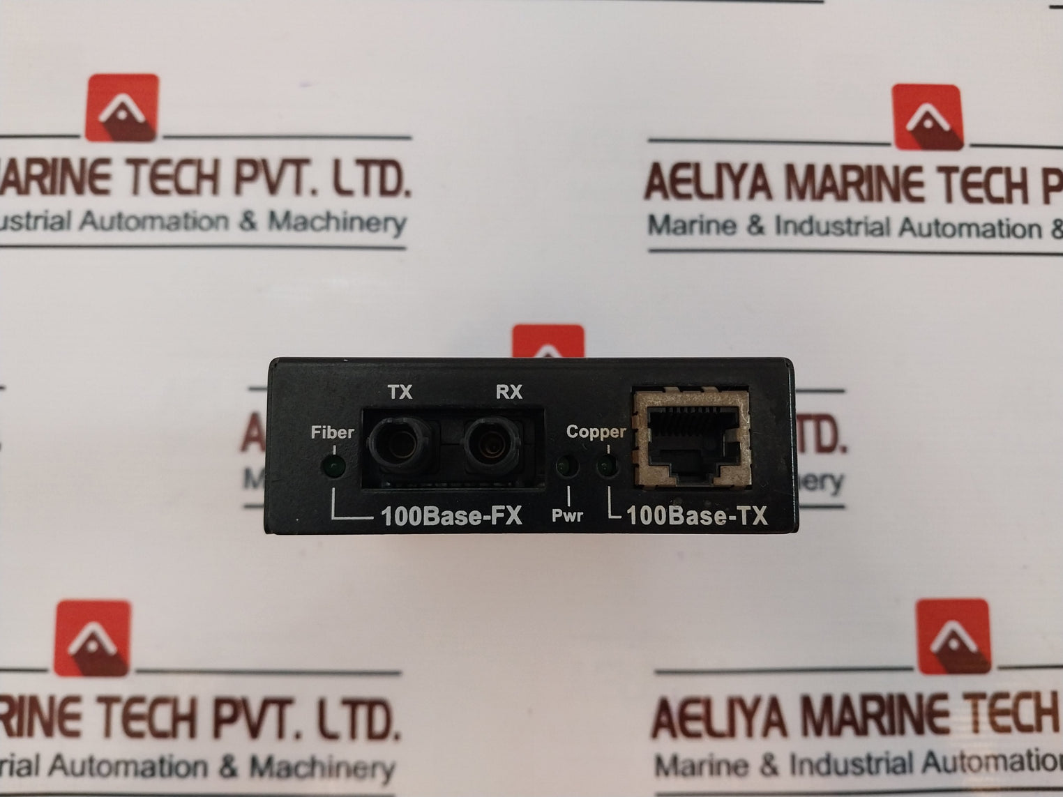 Transition Networks J/Fe-cf-04 Media Converter 100Base-fx To 100Base-tx 12Vdc