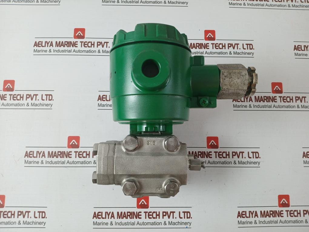 Transmitter Output Une11S-shs2 *B Yokogawa  Dc 4-20 Ma 0-300 Kpa 24 V