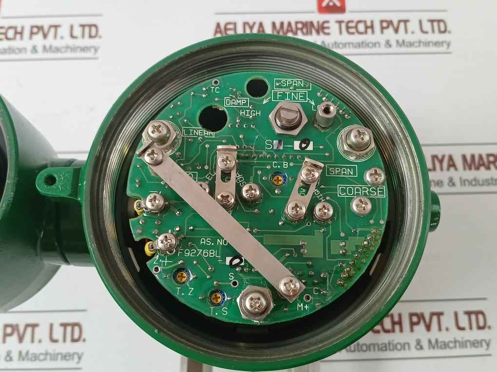 Transmitter Output Une11S-shs2 *B Yokogawa  Dc 4-20 Ma 0-300 Kpa 24 V