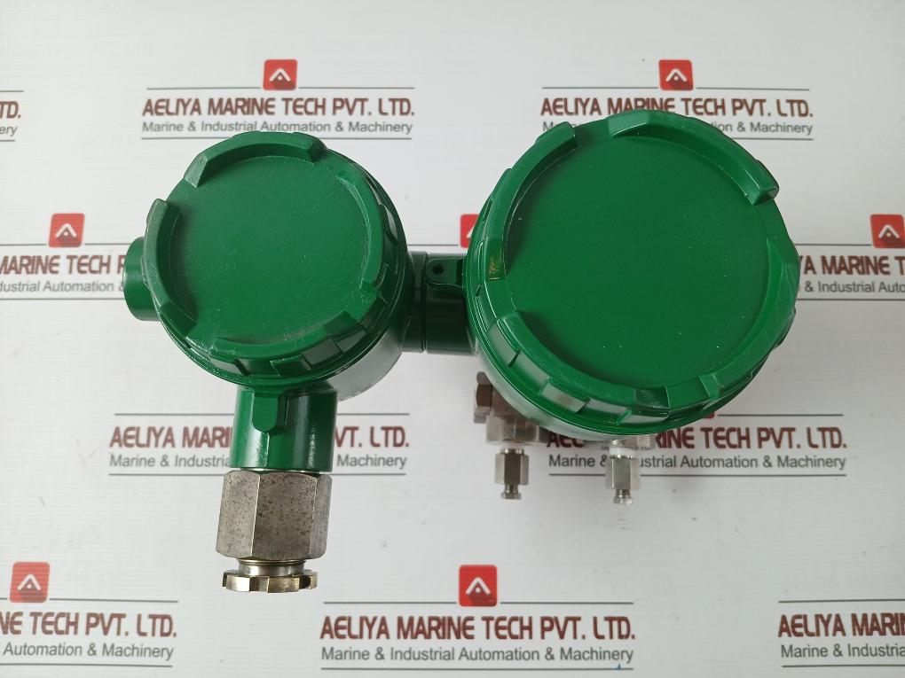 Transmitter Output Une11S-shs2 *B Yokogawa  Dc 4-20 Ma 0-300 Kpa 24 V