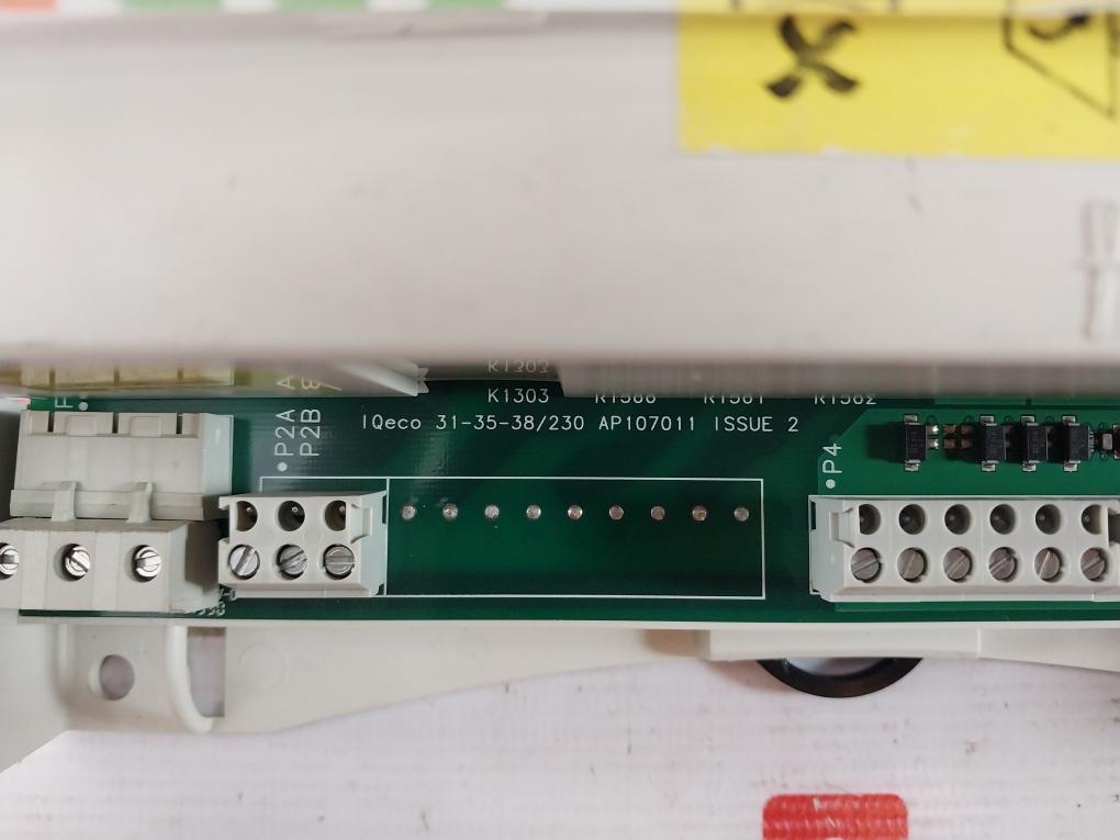 Trend Iqe38-1201U80036 Terminal Unit Controller 230Vac 50/60Hz 45Va