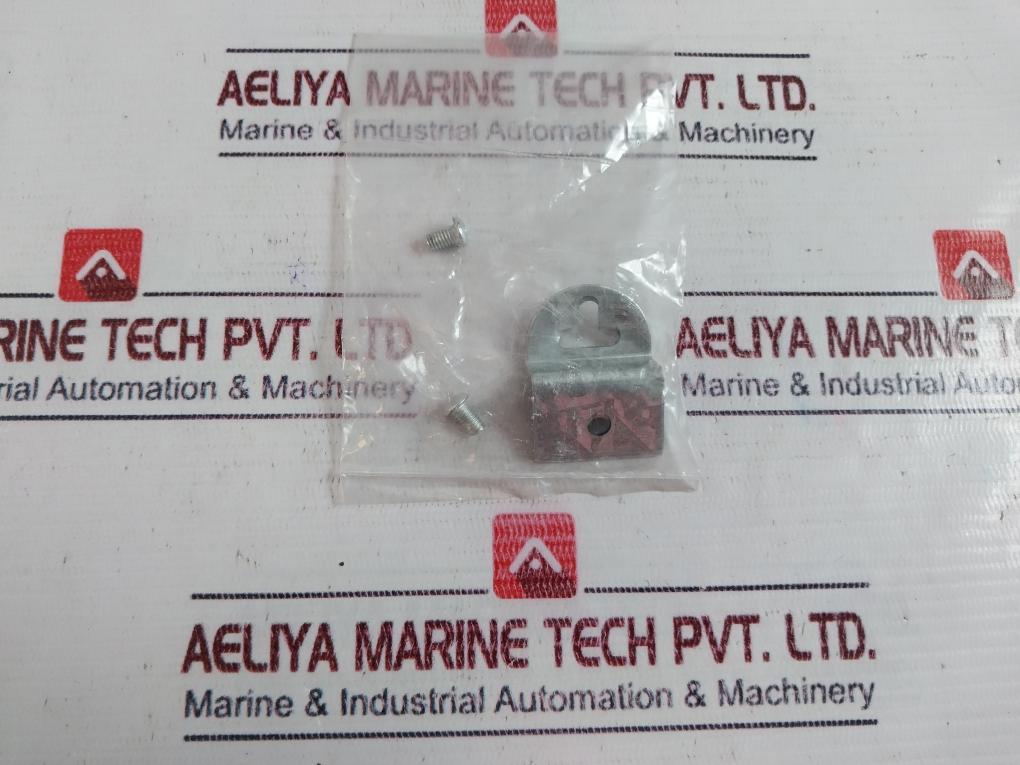 Triax Hfa 604, 862 Mhz Push Pull Amplifier 190-260Vac~ 50Hz/7.5W