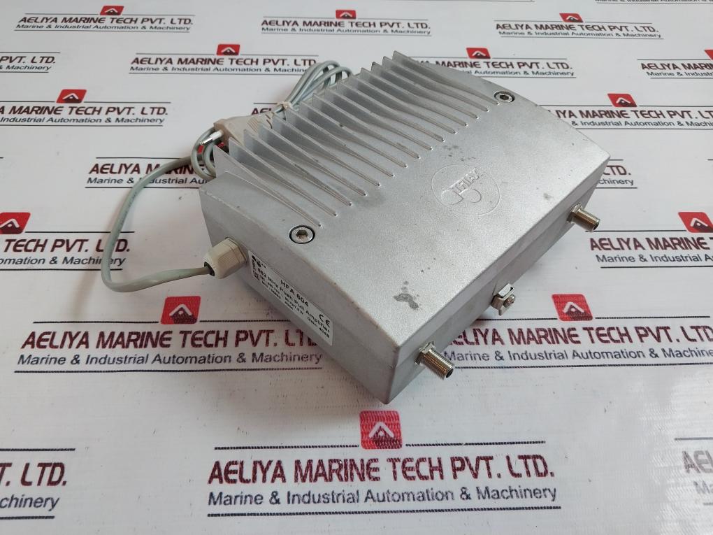 Triax Hfa 604, 862 Mhz Push Pull Amplifier 190-260Vac~ 50Hz/7.5W