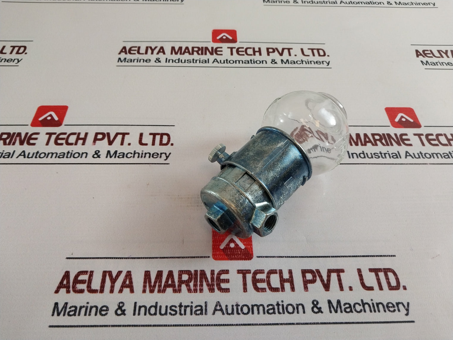 Trico 3003 Npt 1/4 Opto-matic Constant Level Oiler 4 Oz Glass