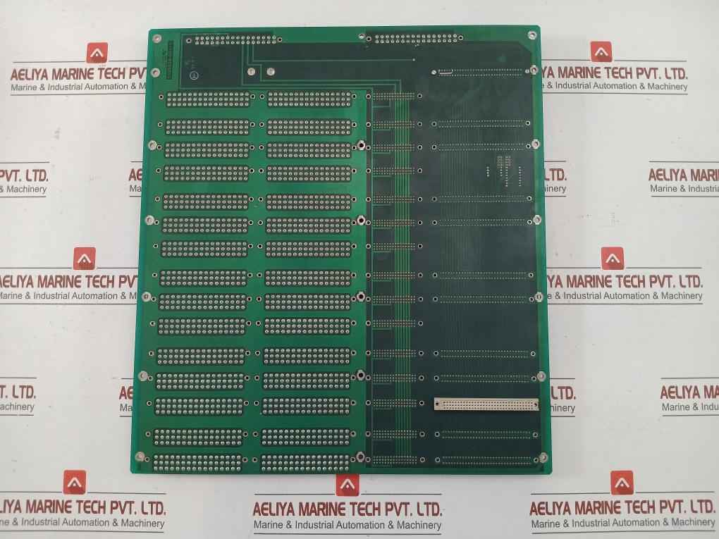Triconex Backplane Module 7400028-100