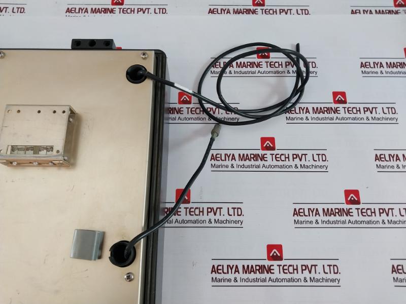 TRP 8752 D MFA 8160 Marine HF (SSB) Radiotelephone/Transceiver Unit