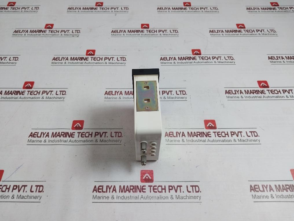 Tsuruga Electric Tme-120 Analog Meter 0-6.2M 0-119.24M3 32-a Dc10V 1500V