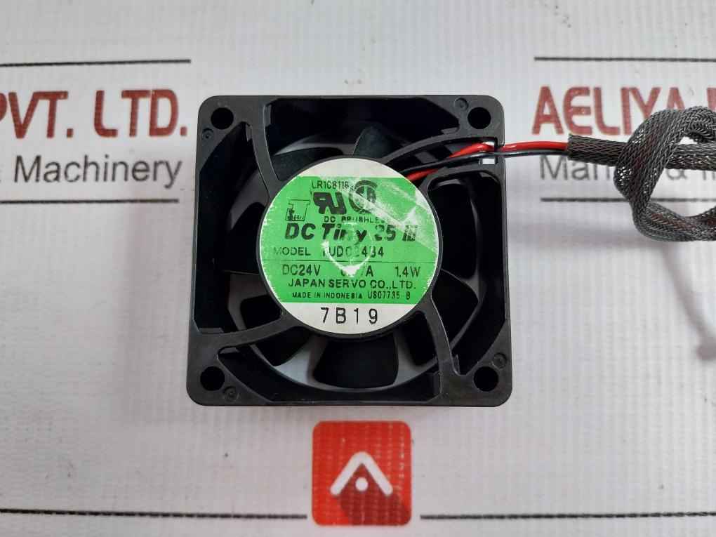 Tudc24B4 Japan Servo Dc Brushless Fan 24V Dc Tiny 25 Iii