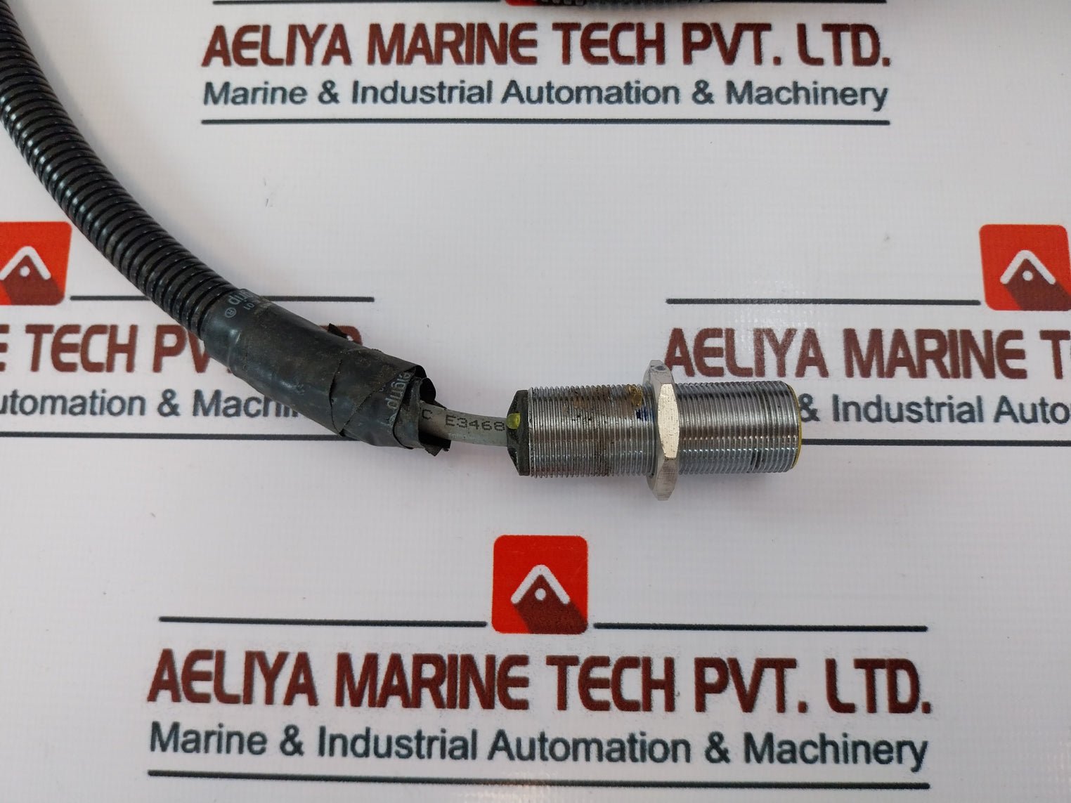 Turck Bi8-g18-ap6X 7M Inductive Sensor W/ Proximity Sensor Cable