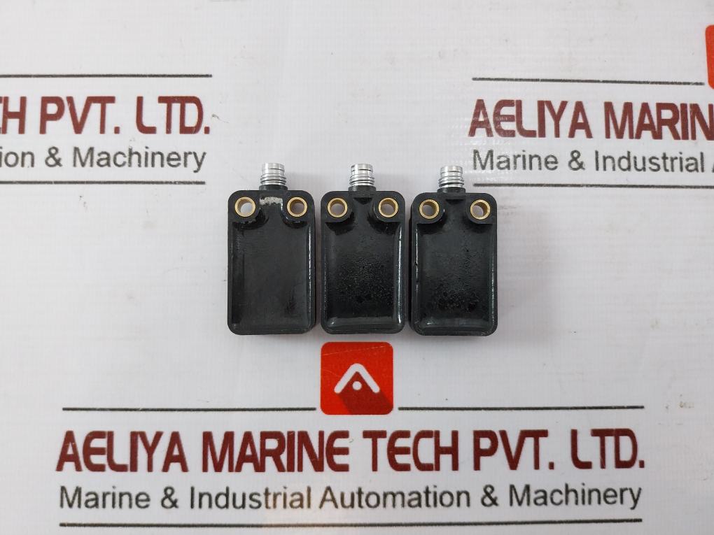 Turck Bi8U-q10-ap6X2-v1131 Inductive Sensor 10-30 Vdc 200Ma 8Mm