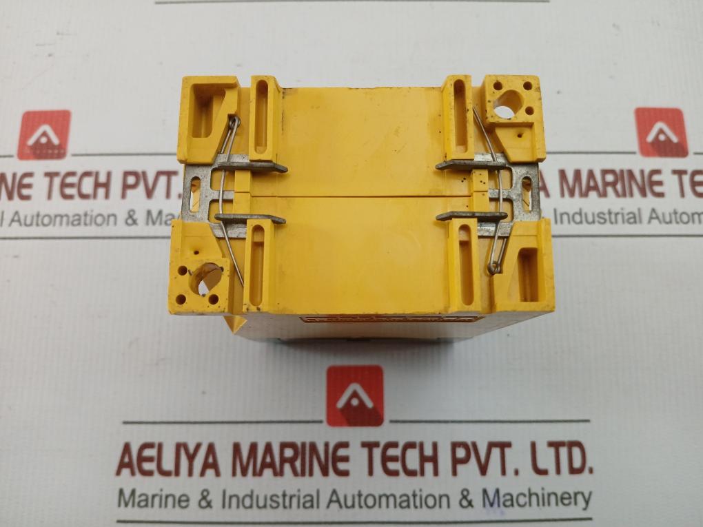 Turck Control Circuit Relay Ms96-11Ex-r