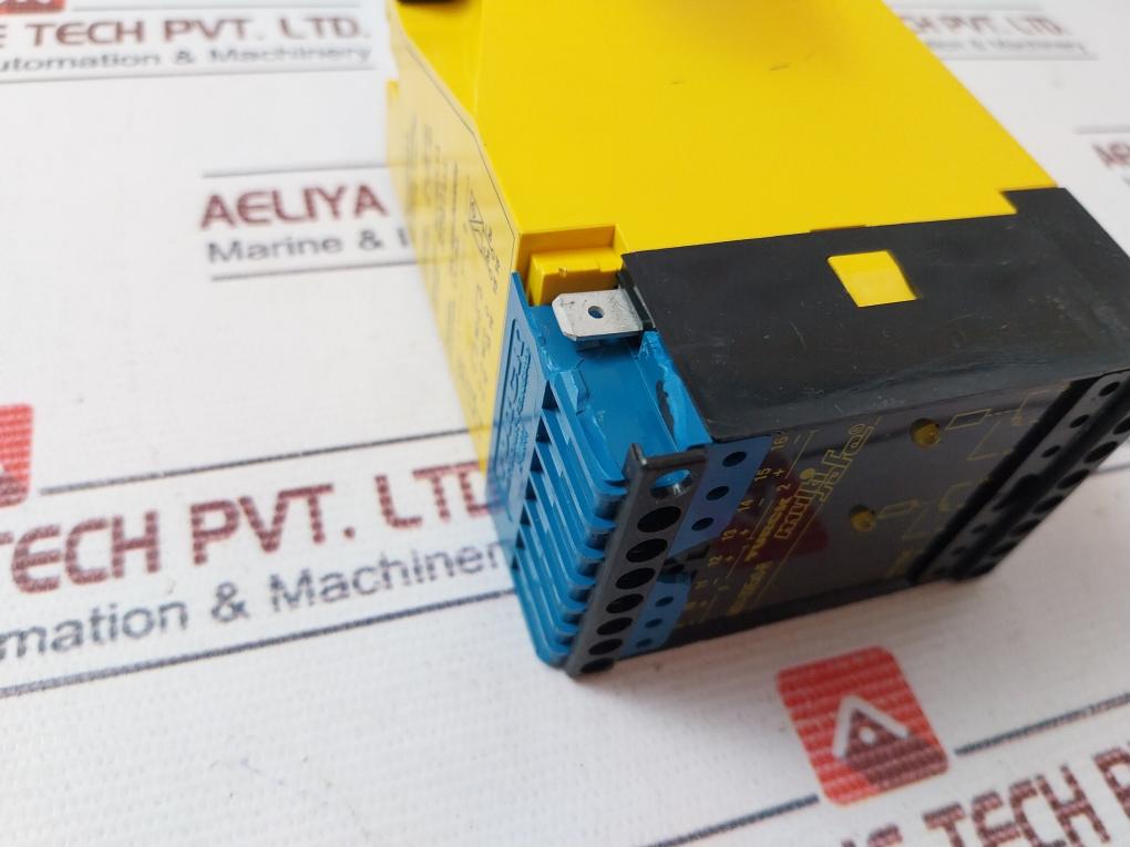 Turck Ms1-22Ex0-r Isolating Switch Amplifier 230 Vac 4A