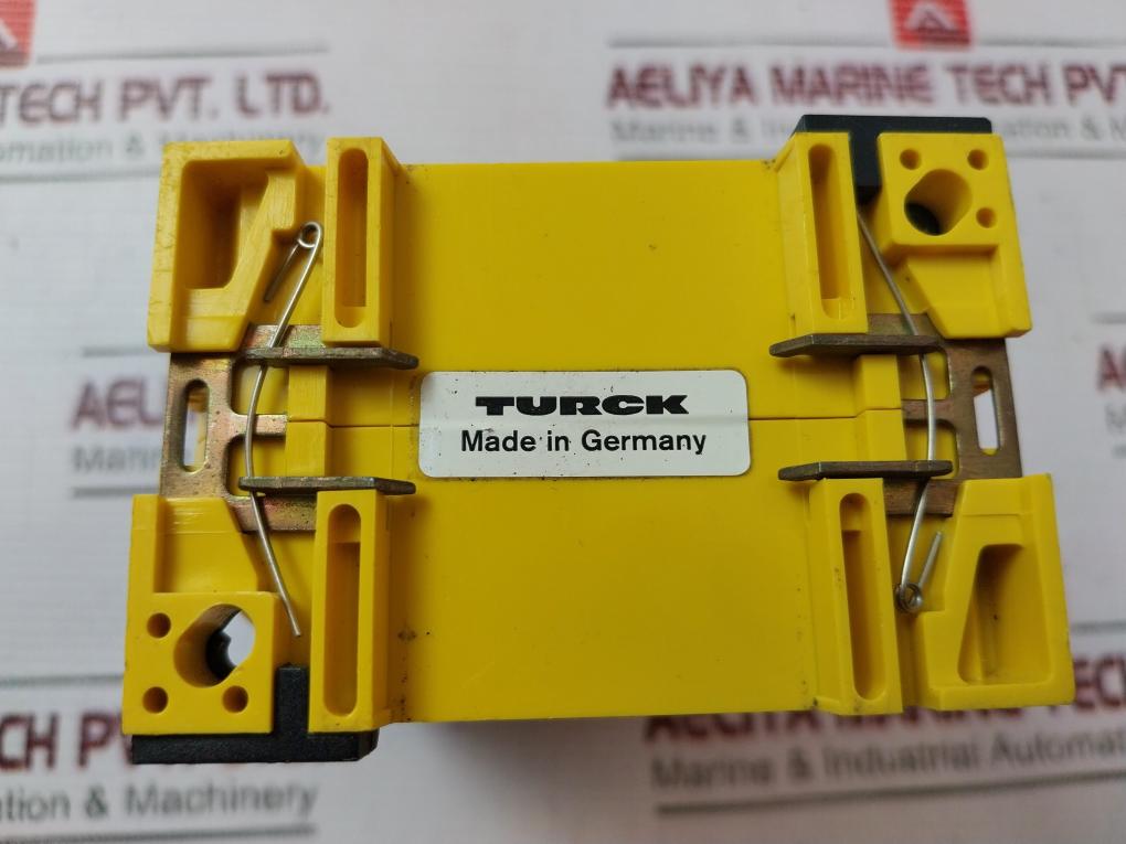 Turck Ms13-22Ex0-r Multi Safe Switching Amplifier 250Vac