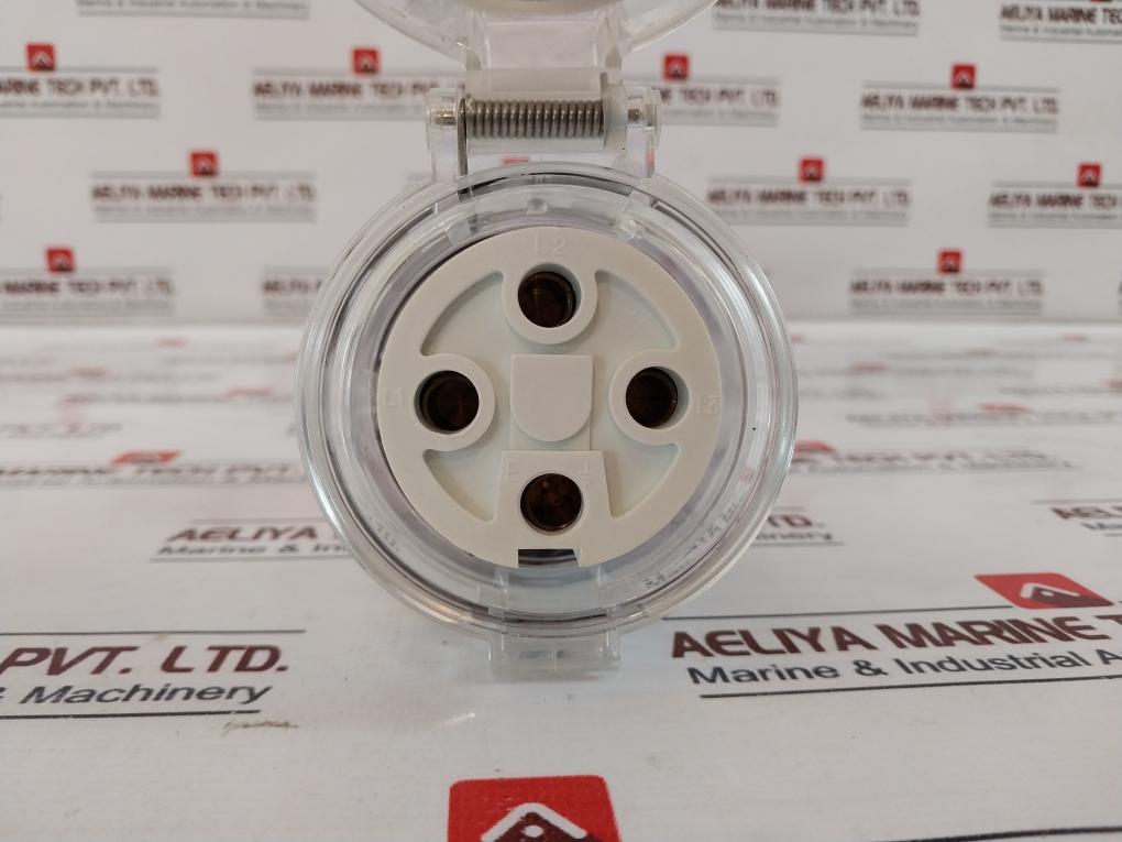 Twm S4p32a Three Phase Plug 4 Pin, Ip66, 32 Amp 500v 50hz