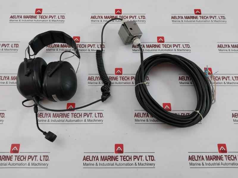 Two-way Communications Headset Mt7H79A-04 Peltor