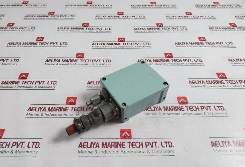Ty25-02.300024-80 24V 60W Kpm Combined Relay ~220V 50Hz 300Va