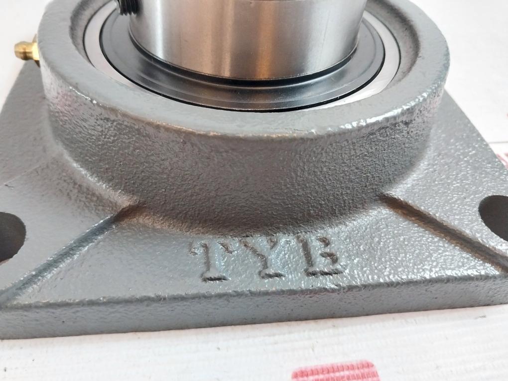 Tyb F212 Flange Bearing Unit Uc212