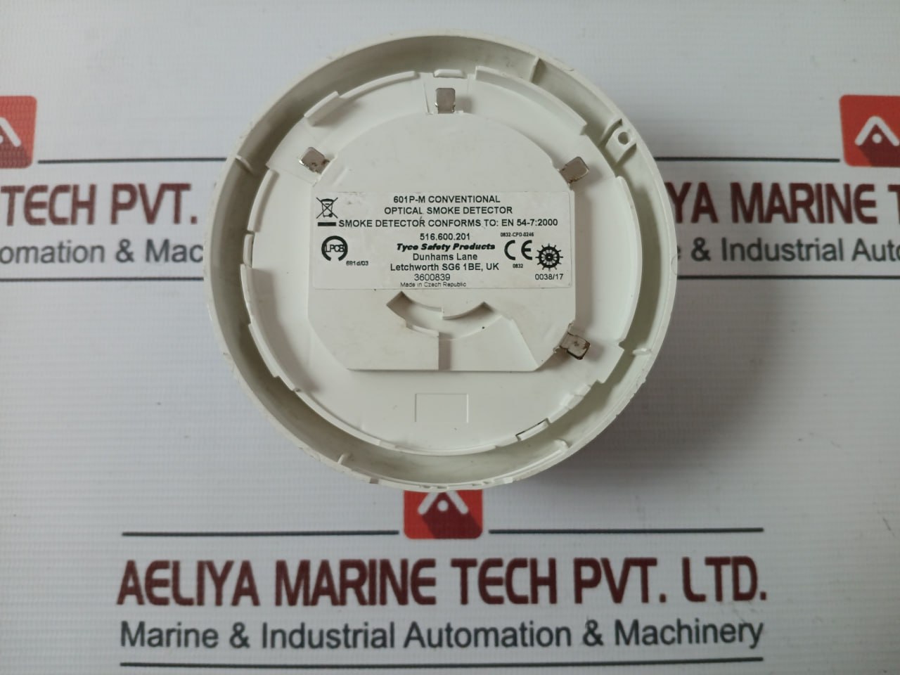 Tyco 516.600.201 Conventional Optical Smoke Detector 601P-m