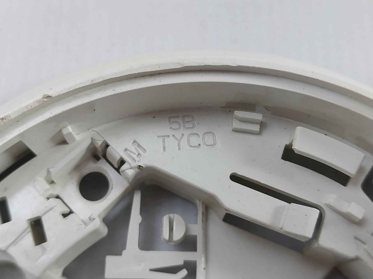 Tyco 517-050-017 Fc450Ub 5” Universal Base Marad A