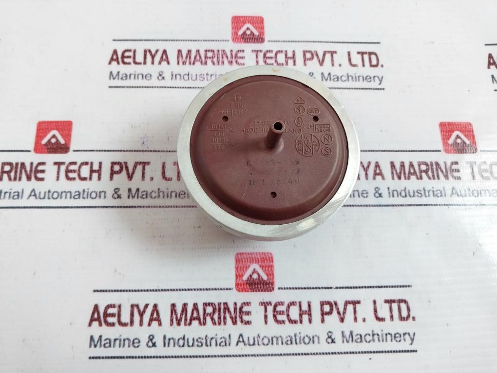Type 731 Pressure Switch