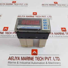 Udm-universal Digital Meter 50-60Hz 18-60V Carlo Gavazzi Bd35