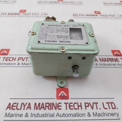 Ueda Seisakusho Pl-650W Pressure Control Switch 2Ab 0.1-5 Kg/Cm2