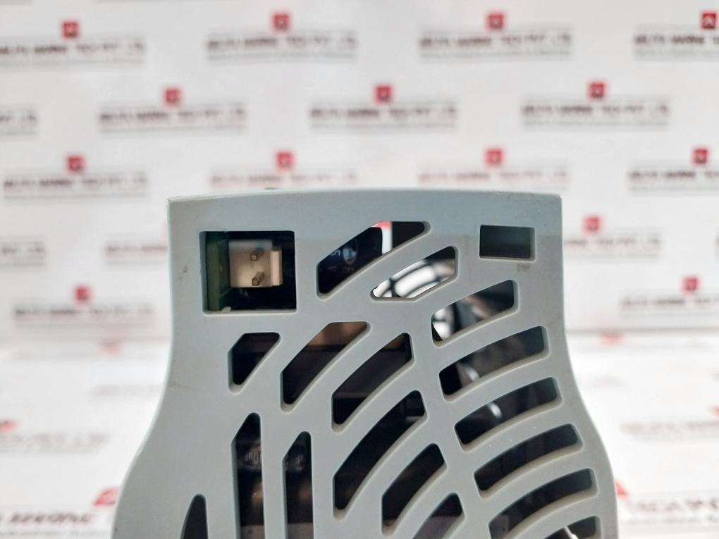 Ul Group Ul40Cfi-ri-v Multi-channel Relay Board Module 24Vdc 120Vac 26X7W2 94V-0