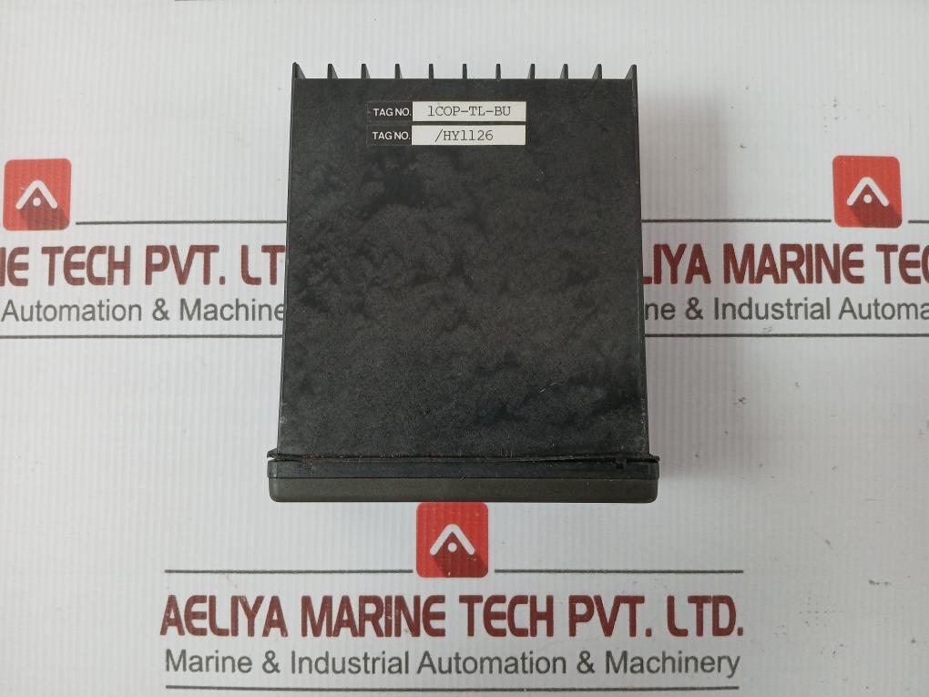 Um330 Digital Indicator 100-240Vac-50/60 Hz Yokogawa