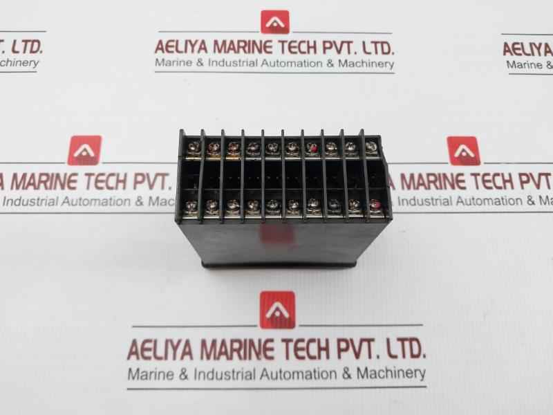 Um330 Digital Indicator 100-240Vac-50/60Hz Yokogawa
