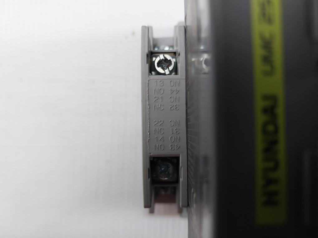 Umc 25 Hyundai 200-220V 50/60Hz Ac Magnetic Contactor