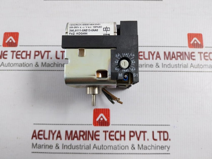 Undervoltage Release Circuit Breaker 220Vac 50/60Hz Siemens 3Wl9111-0Ae13-0Aa0