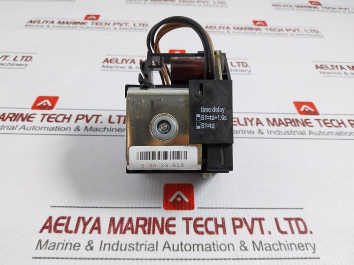 Undervoltage Release Circuit Breaker 220Vac 50/60Hz Siemens 3Wl9111-0Ae13-0Aa0