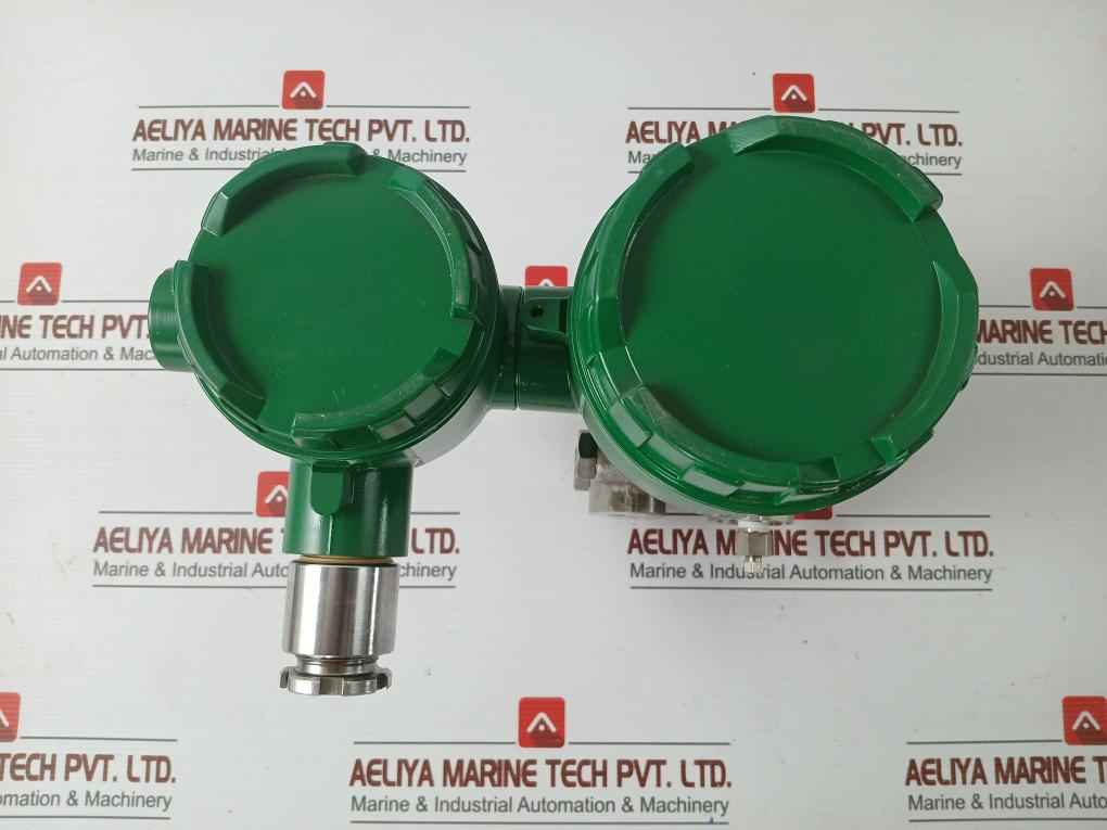 Une43-sas2 *B Transmitter Yokogawa Dc 4-20 Ma 0-300 Kpa Used