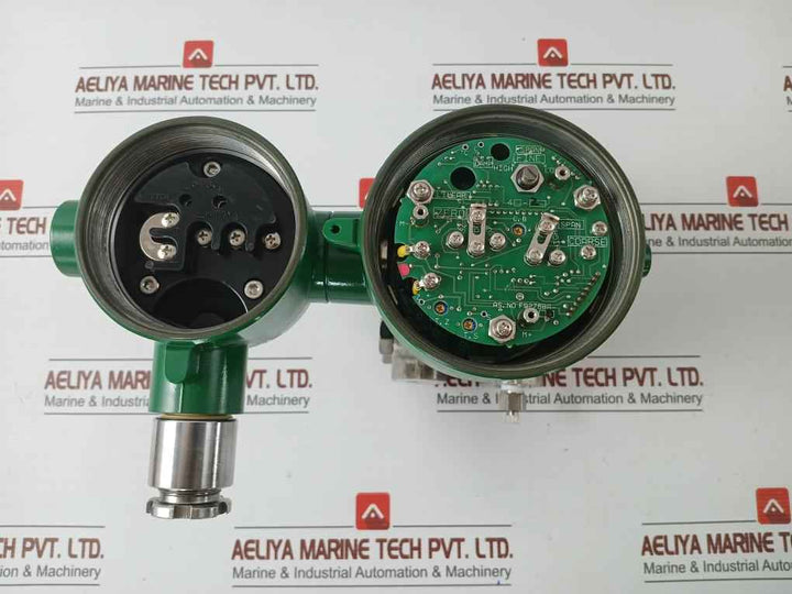 Une43-sas2 *B Transmitter Yokogawa Dc 4-20 Ma 0-300 Kpa Used