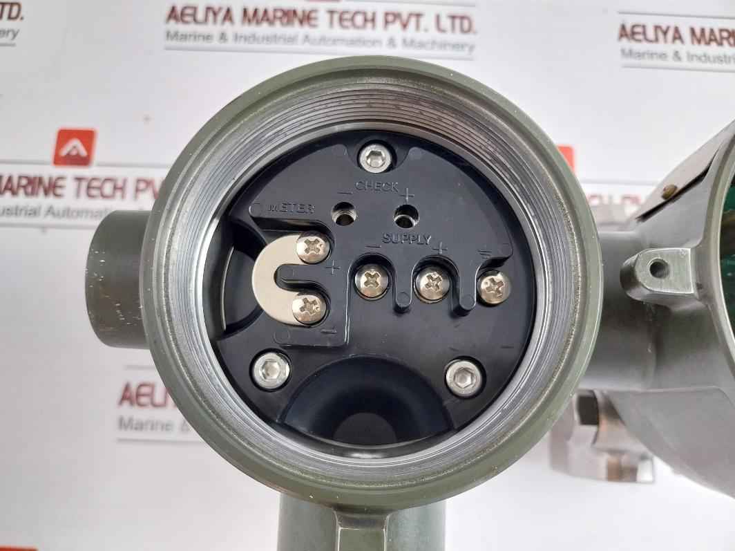 Une 43-sbs2*B/Cal-p/Ssb-s/Z Pressure Transmitter Yokogawa 3.4 Mpa Dc 4-20 Ma