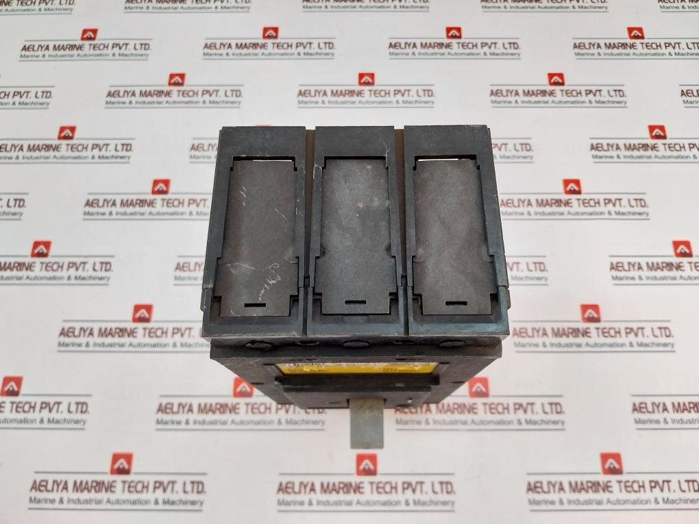 Unelec Record D 400 Circuit Breaker 750V 400A