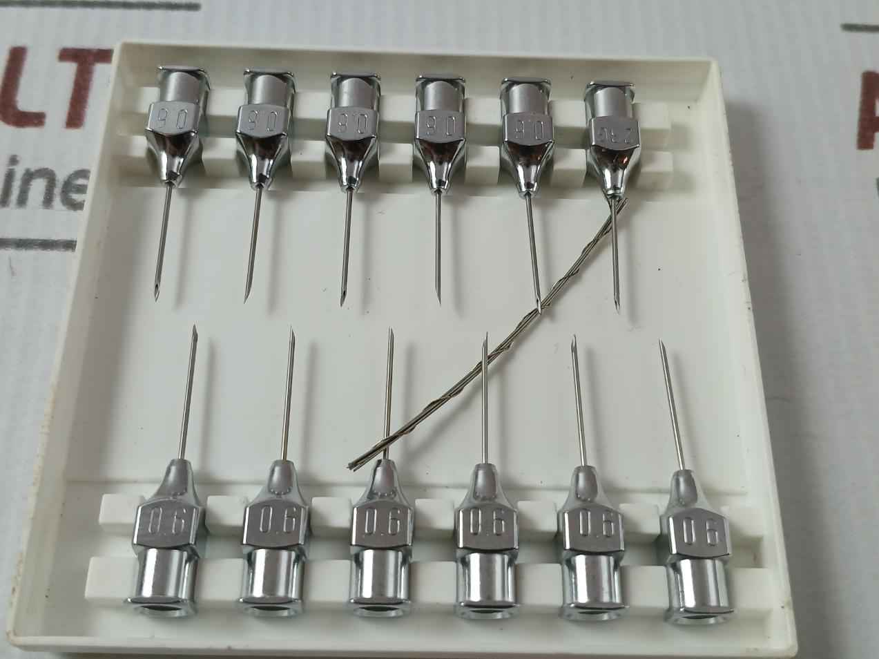 Unimed 13.201 Injection Needle 0.60X15 Mm (1 Packet = 12Pcs)