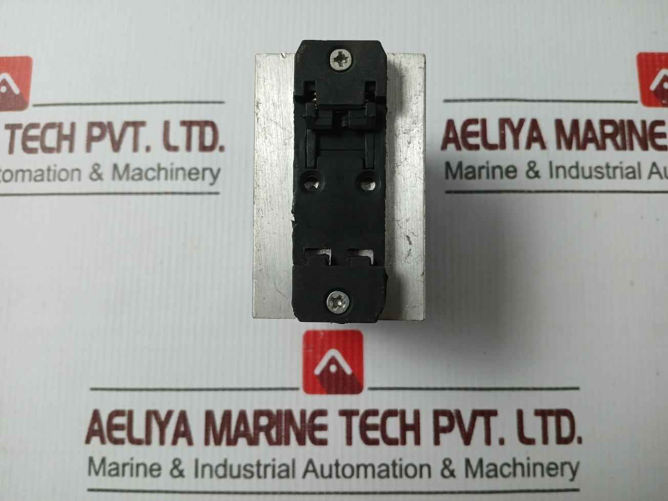 Unison-ssr 801 Pmdd 200 15 00 Solid State Relay 200 Vdc 15 Amp