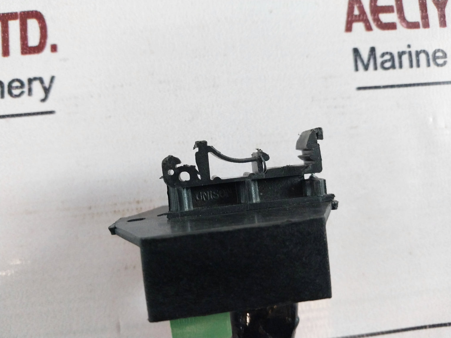 Unison Q-0182-710W Linear Current Transducer