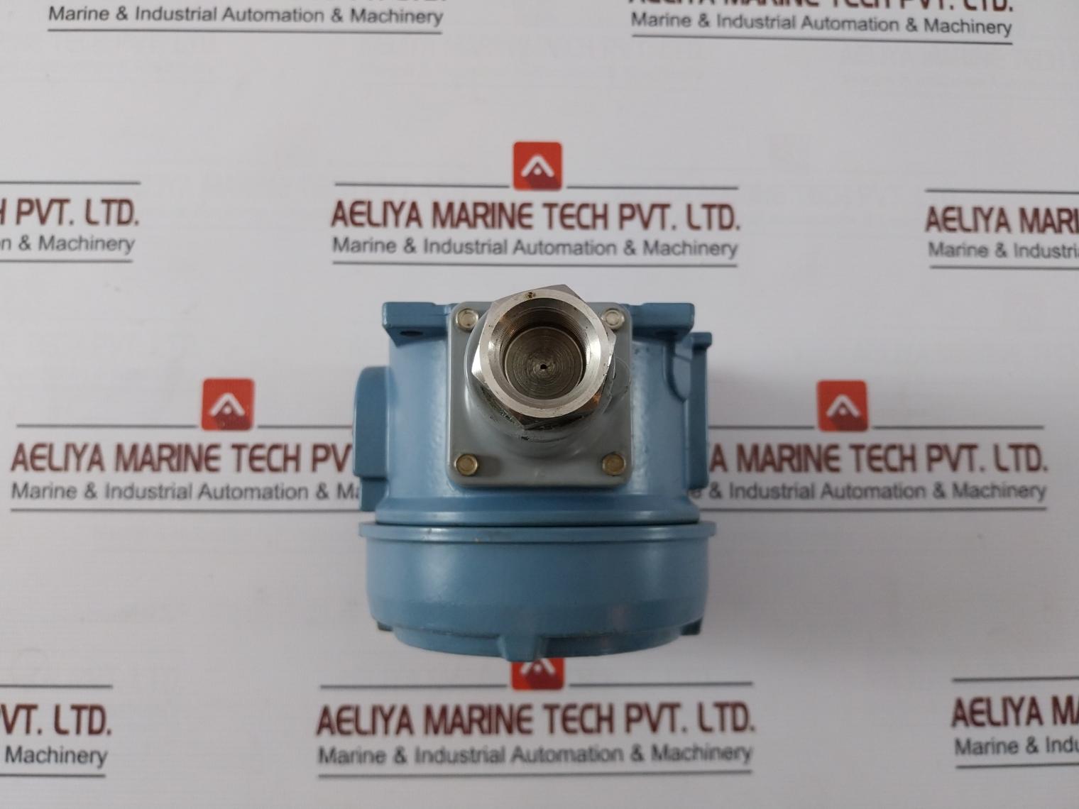 United Electric J120 Explosion-proof Pressure Switch 15/300 Psi 2000 Kpa