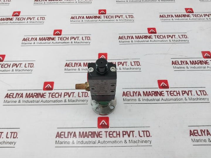 Univer Cl-111A Mechanical Pneumatic Valve 2274//