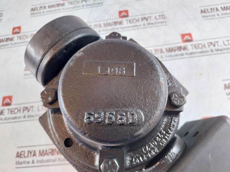 Universal Flow Monitors Mn-csb70Gm-16-32V1.0-a0Wr Flow Meter, 3/4-wire Switch