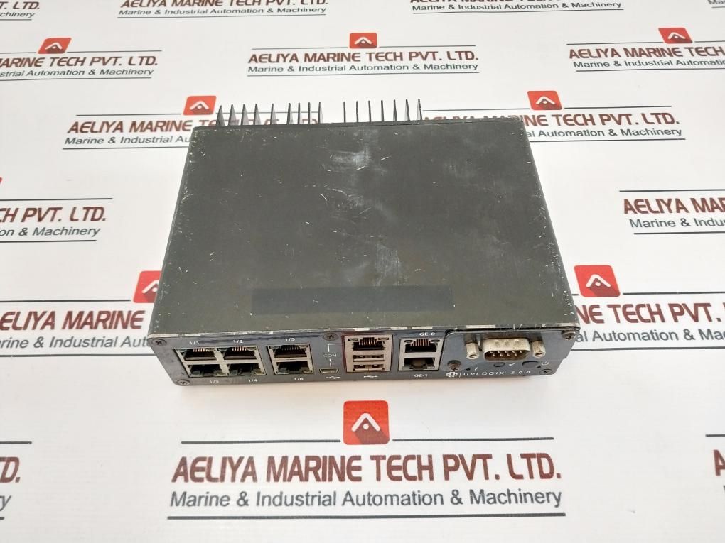 Uplogix 500 Local Manager 12V---; 3.3A